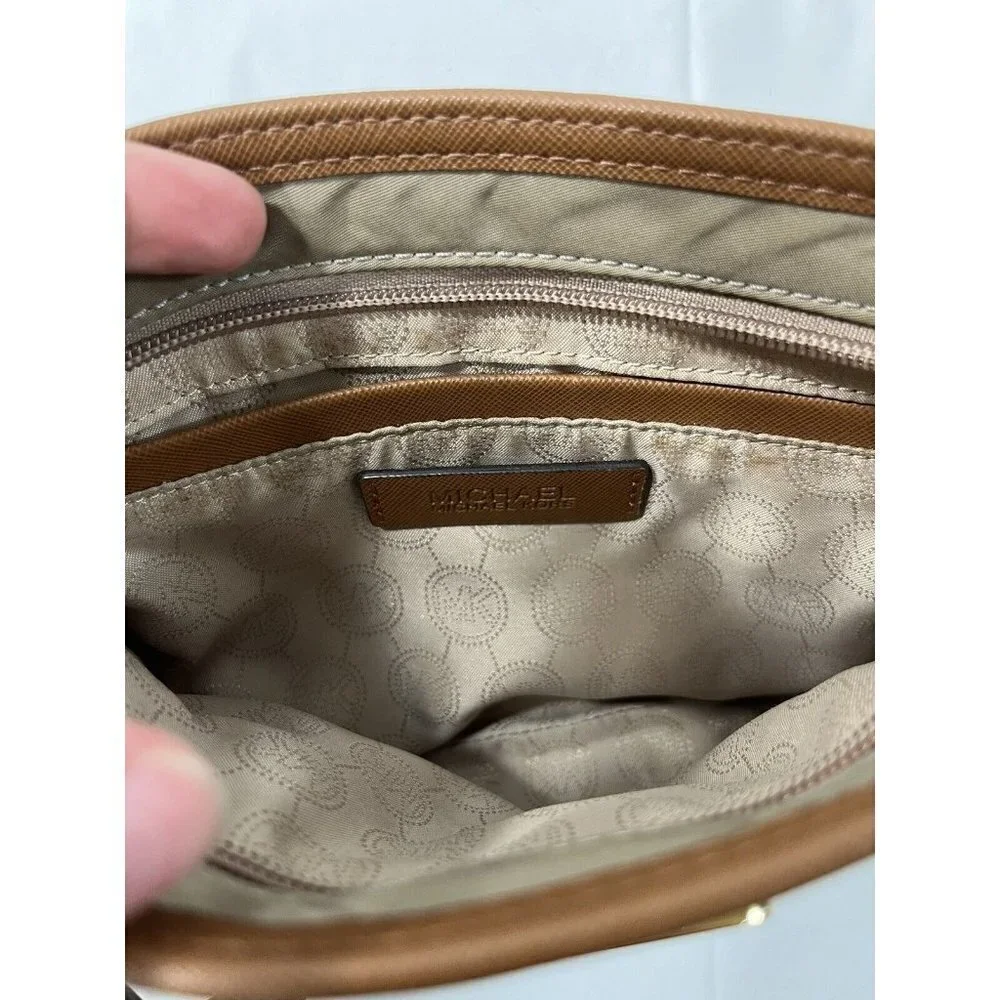 Michael Kors crossbody